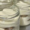 Tiramisú en vaso artesanal en Barcelona Vasos de tiramisú artesanal con crema suave y capas de bizcocho preparados en Barcelona